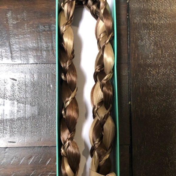 1 Madison braid. - Picture 3 of 7